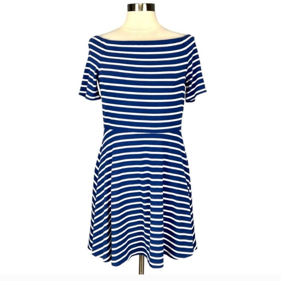 White House Black Market Off The Shoulder Striped Dress Blue White size Medium - Picture 5 of 16